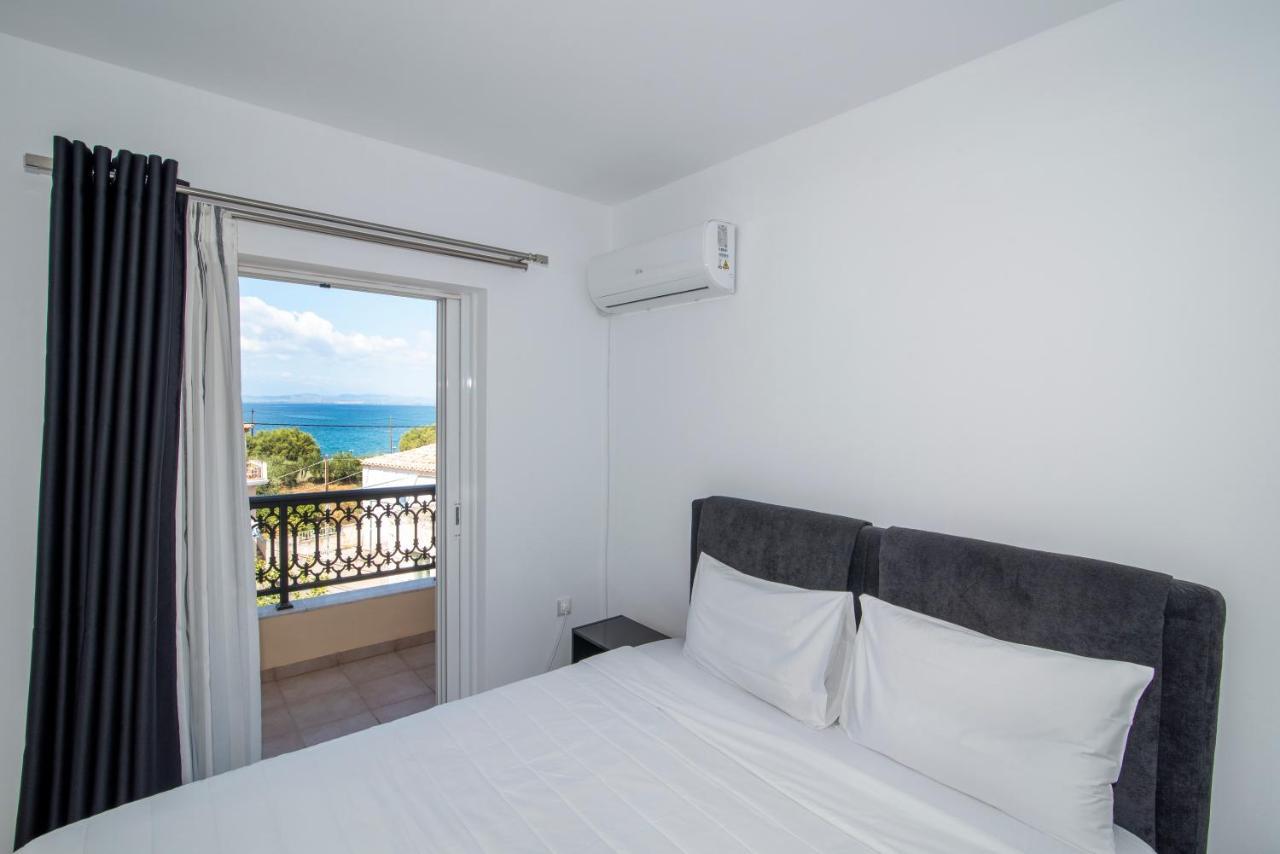 Mary'S Luxury Apartment Elaia. Лакония Экстерьер фото