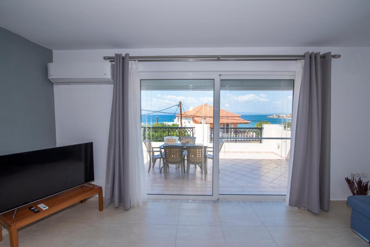Mary'S Luxury Apartment Elaia. Лакония Экстерьер фото