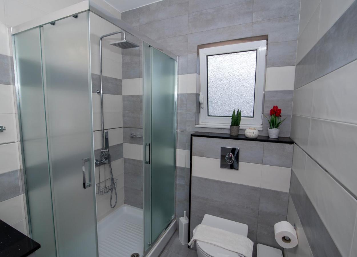 Mary'S Luxury Apartment Elaia. Лакония Экстерьер фото